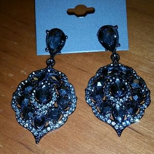 Black Diamond Express Earrings ♡♡